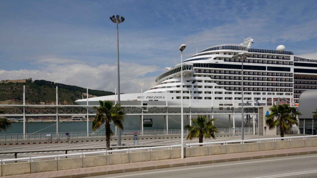 Barcelona cruise port