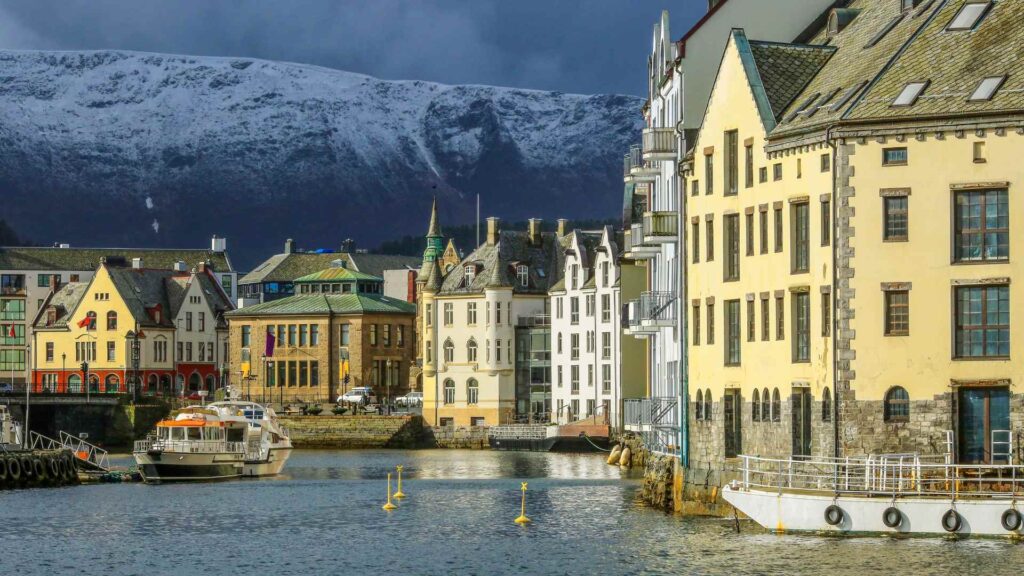 Alesund cruise port