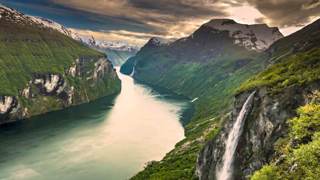 geirangerfjord cruise port