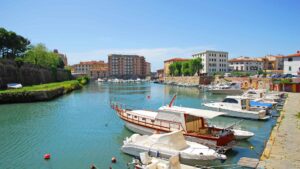 Featured image for Livorno Cruise Port: Gateway to Florence, Pisa & Tuscany