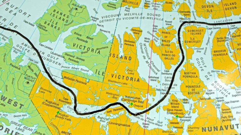 Northwest Passage Cruise Ports: Arctic Expedition Guide