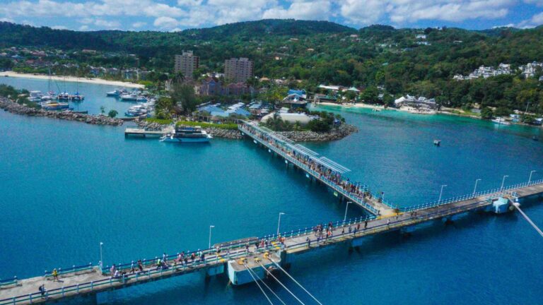 Ocho Rios Cruise Port: Dunn’s River Falls & Jamaica Tips