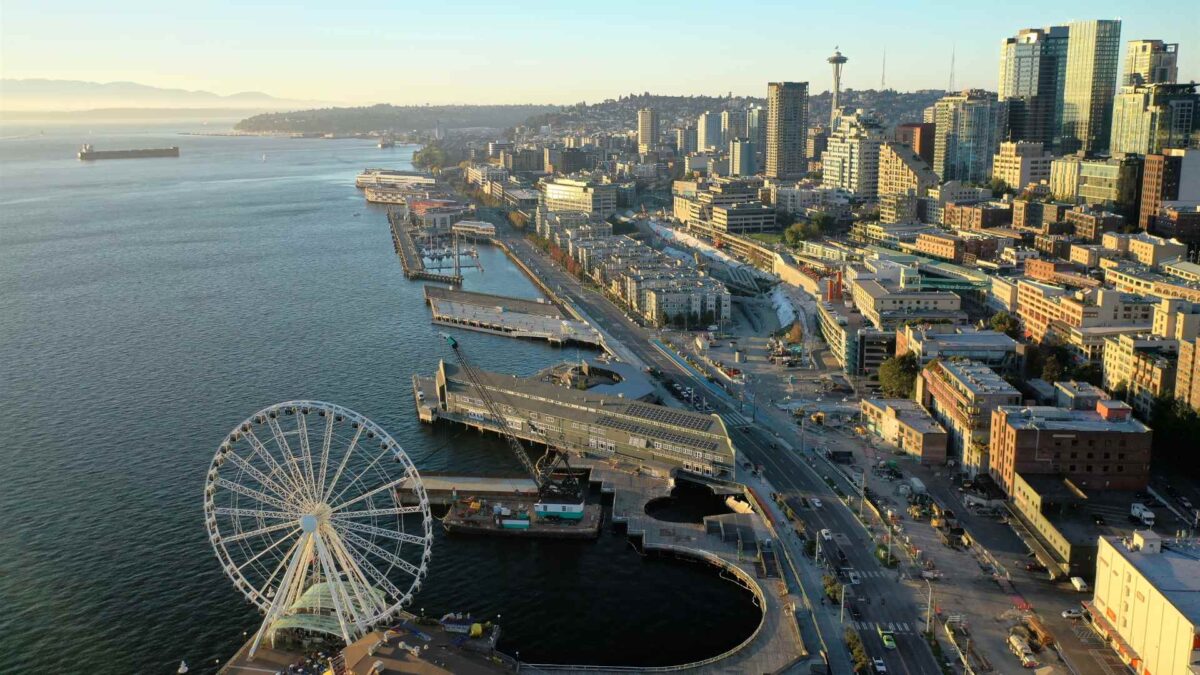 20+ Best Hotels Near Seattle Cruise Ports (2025): Closest & Cruise Shuttles