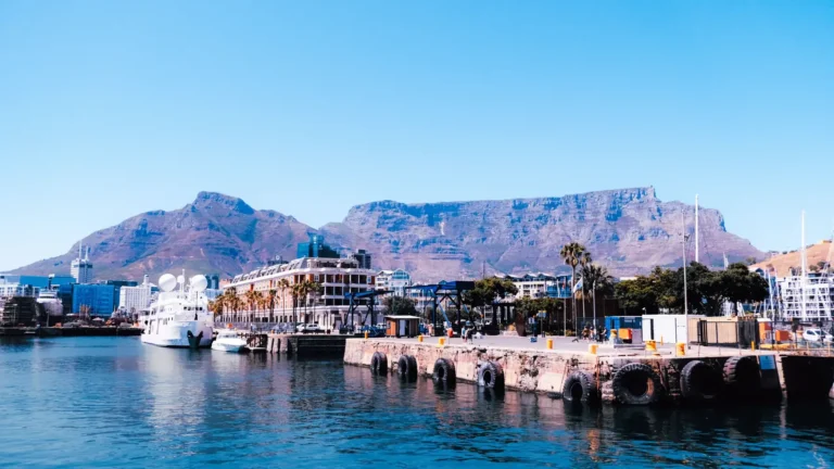 Cape Town harbor and waterfront with Table Mountain in the background.