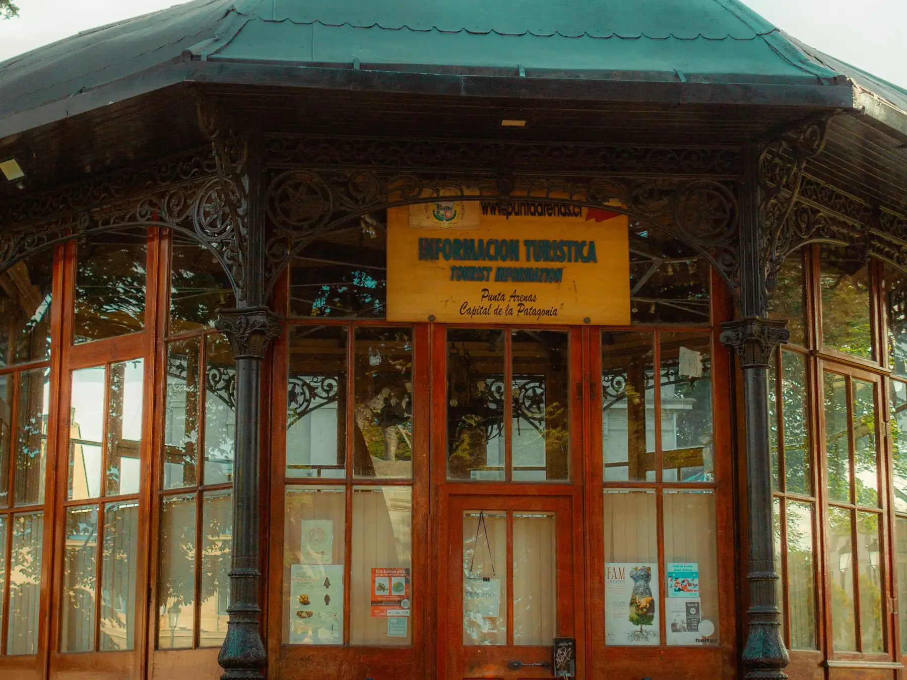 Historic wooden tourist information booth in Punta Arenas, Chile.