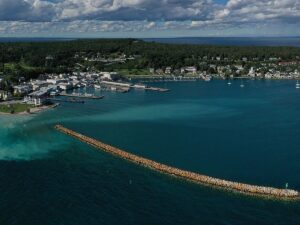Featured image for Great Lakes Cruise Ports: The St. Lawrence Seaway Guide