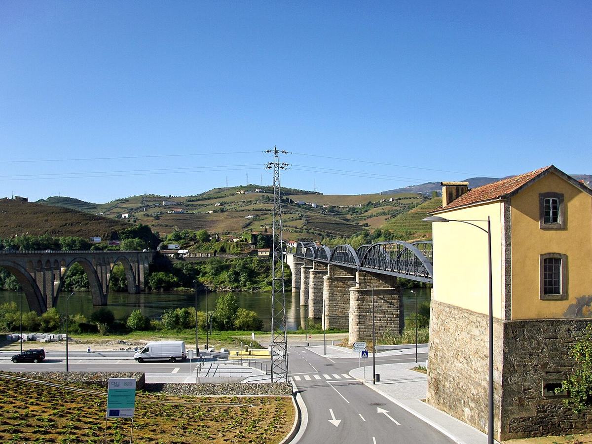 Peso da Régua - Portugal (13971709582), Regua