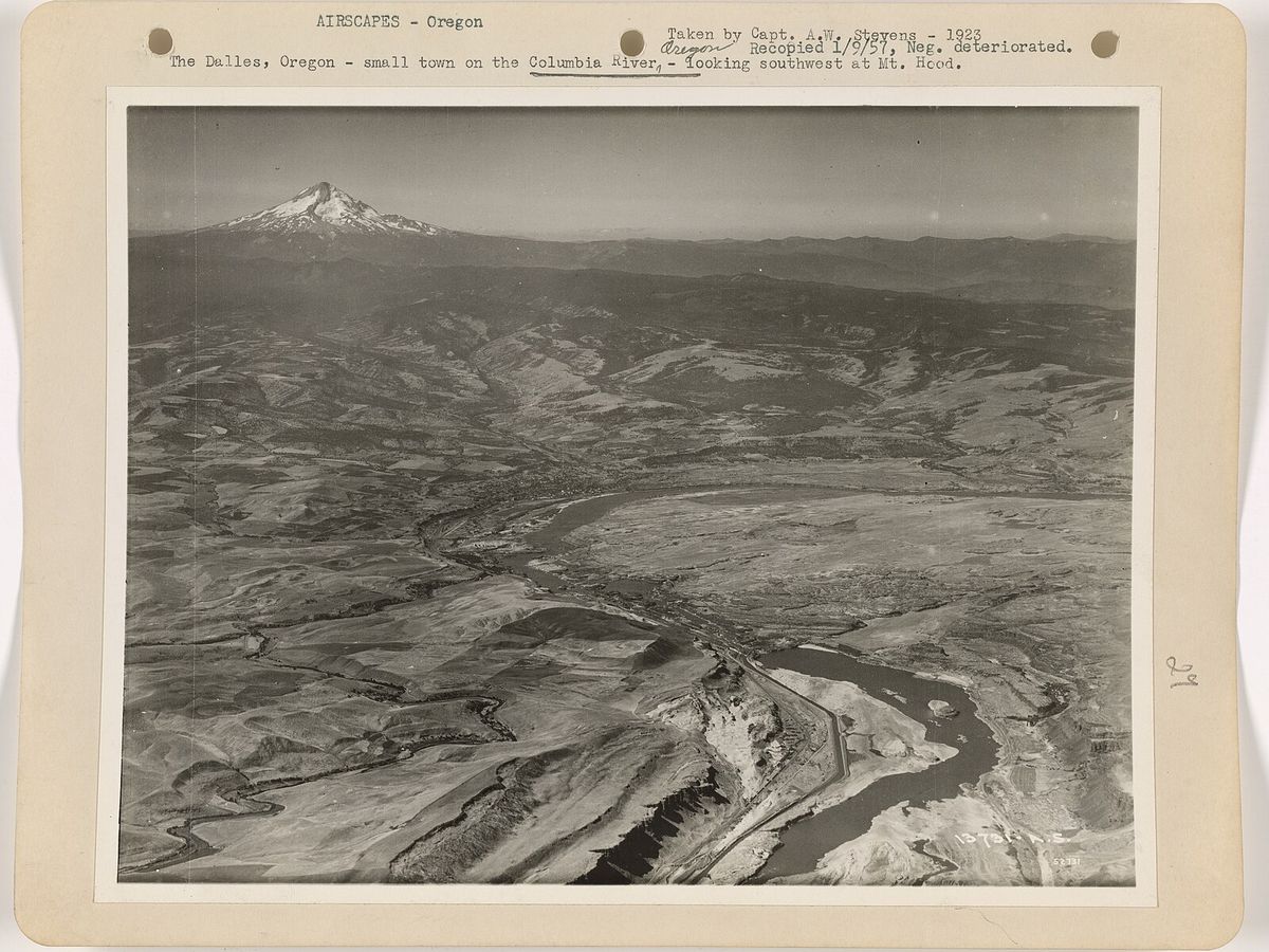 Oregon - Columbia River - NARA - 68147300, The Dalles