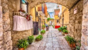 Featured image for Bari Cruise Port: Bari Vecchia, San Nicola & Trulli