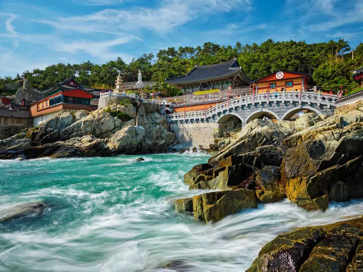 Seaside temple and turquoise water in Busan, South Korea