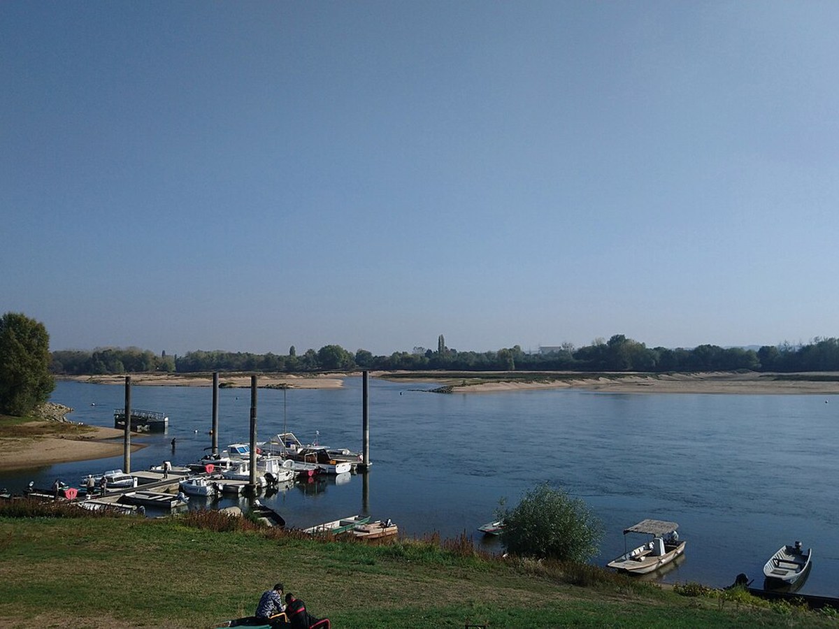 Boats moored at the Port d'Ancenis on the Loire River