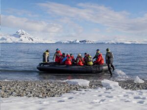 Featured image for South Shetland Islands Cruise Port: Zodiac Landings, Penguins and Research Stations