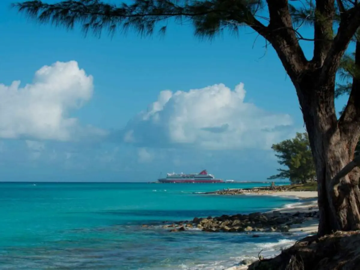 View of the Bimini cruise port area