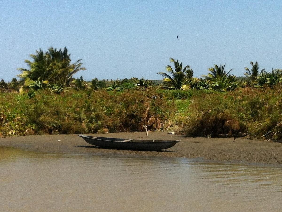 Wide view of the Magdalena River at Barranquilla, Colombia