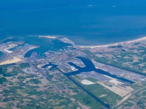 Featured image for Can You Visit Bruges Independently From Zeebrugge?