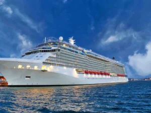Featured image for Miyako Cruise Port: Jodogahama’s White Cliffs and a Tsunami Recovery Story