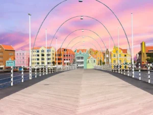 Featured image for Which Caribbean Cruise Ports Are Easy Without an Excursion?