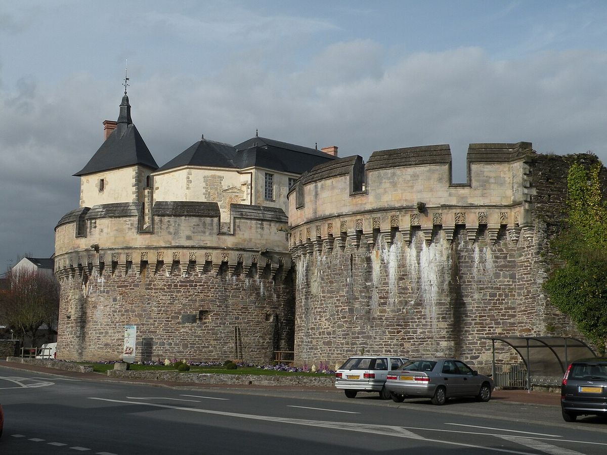 Stone towers and gatehouse of Château d'Ancenis