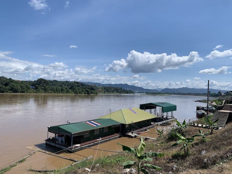 Chiang Khong River Cruise Port: Border and Embarkation Guide