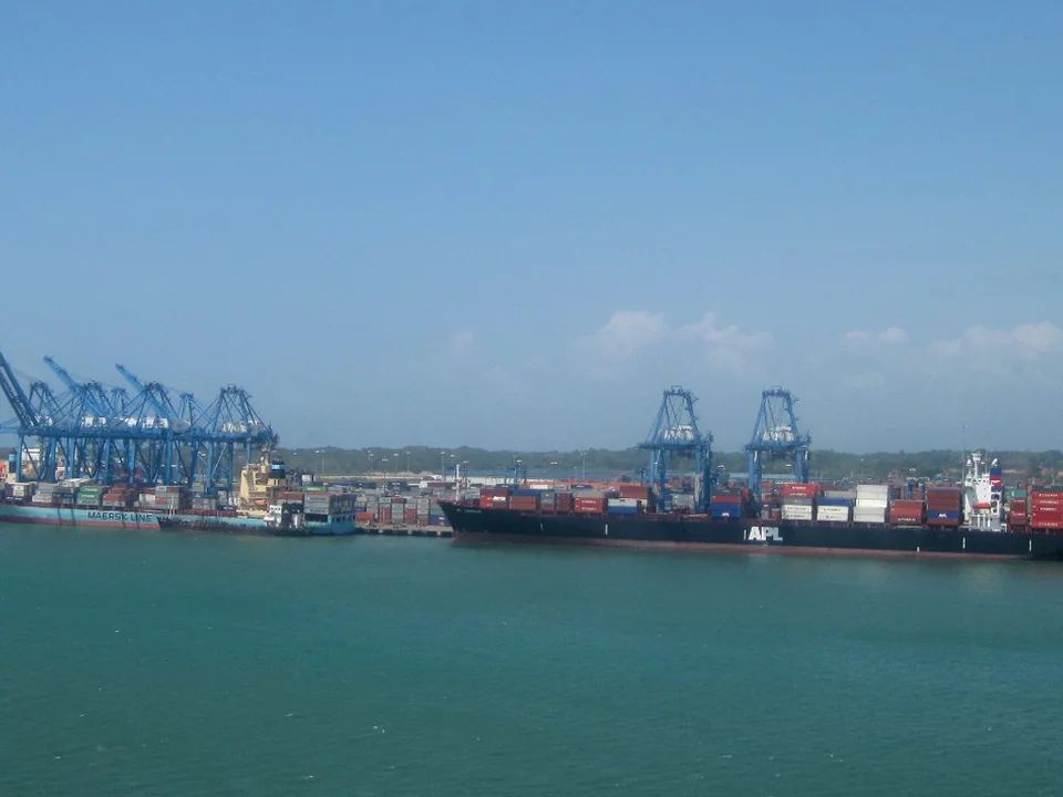 View of Colón cruise port and waterfront