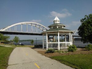 Featured image for Davenport River Cruise Port: River Heritage Park & Quad Cities