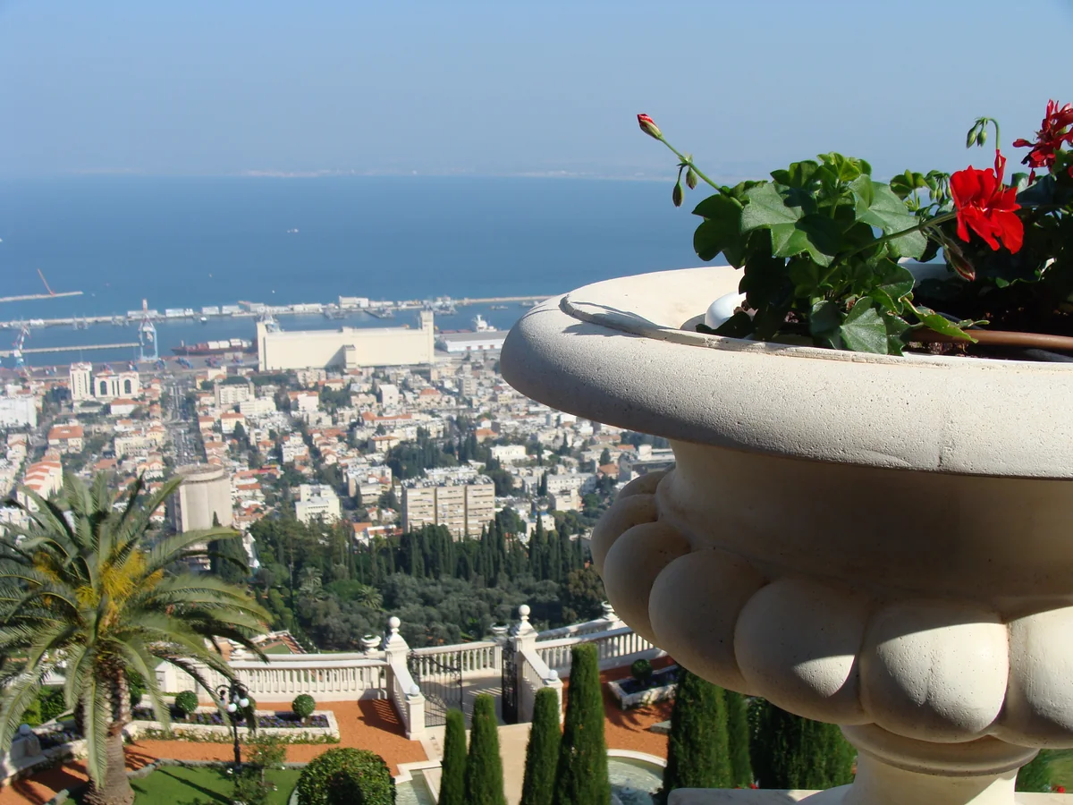 Baháʼí Gardens terrace overlooking the city and port of Haifa