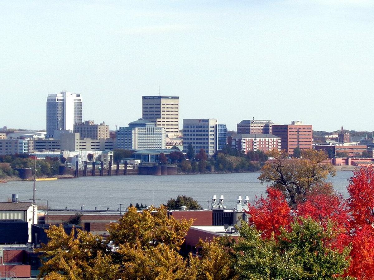 EvansvilleSkyline in Henderson, Kentucky and Evansville, Indiana, United States