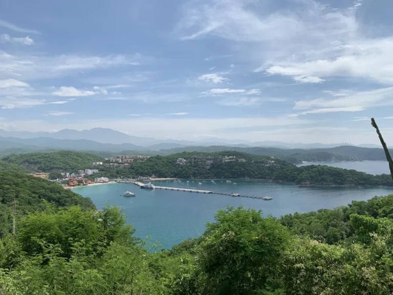 Huatulco Cruise Port: Santa Cruz, Nine Bays and La Crucecita