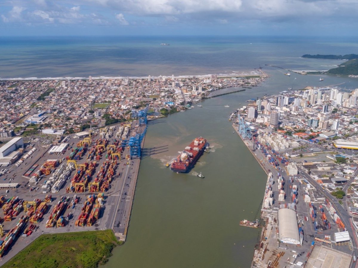 Aerial view of the Itajaí-Açu River channel and container terminals