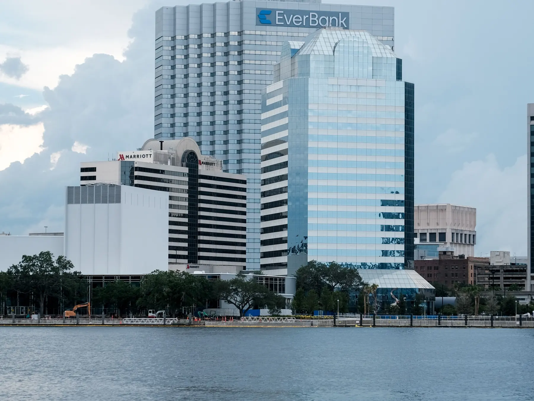 EverBank Tower and the Jacksonville skyline reflected in the St. Johns River.