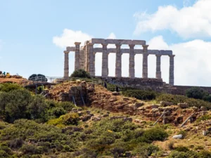 Featured image for Hotels Near Lavrion Cruise Port: Where to Stay in 2026