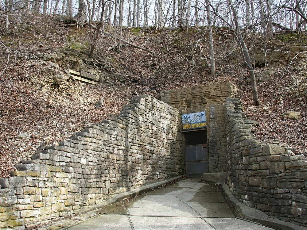 Stone entrance to Mark Twain Cave near Hannibal, Missouri