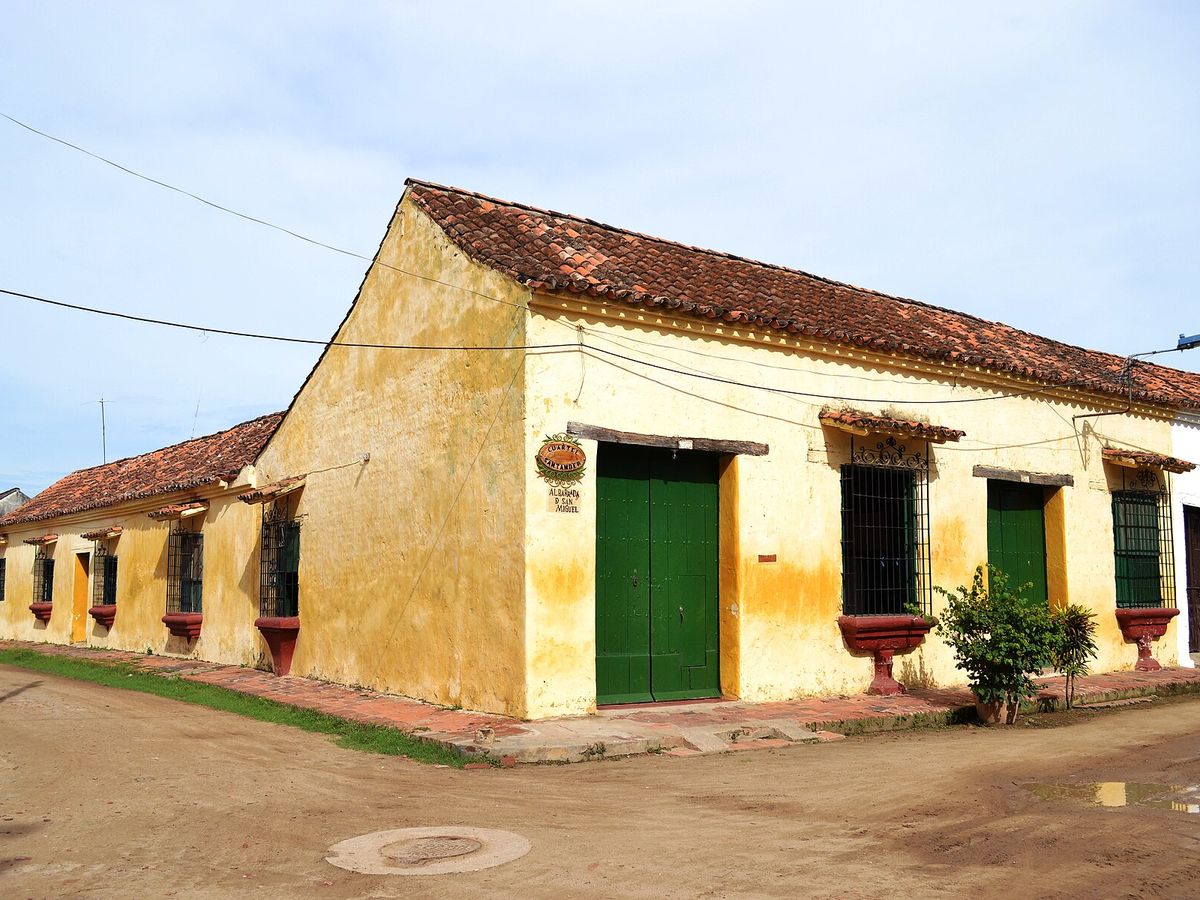 Historic colonial house along an albarrada street in Mompox