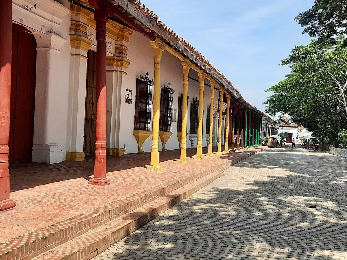 Colonial arcades along the pedestrianized Mompox riverfront