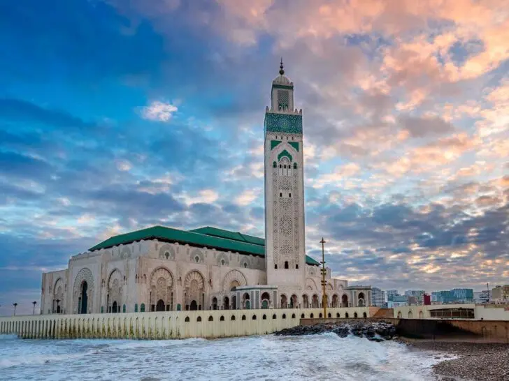 Hassan II Mosque beside the Atlantic Ocean in Casablanca, Morocco