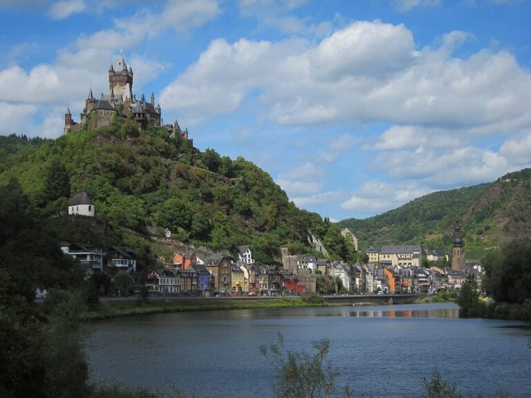 Reichsburg Castle above Cochem and the Moselle River