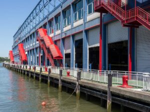 Featured image for New York City River Cruise Port: Hudson Small-Ship Guide