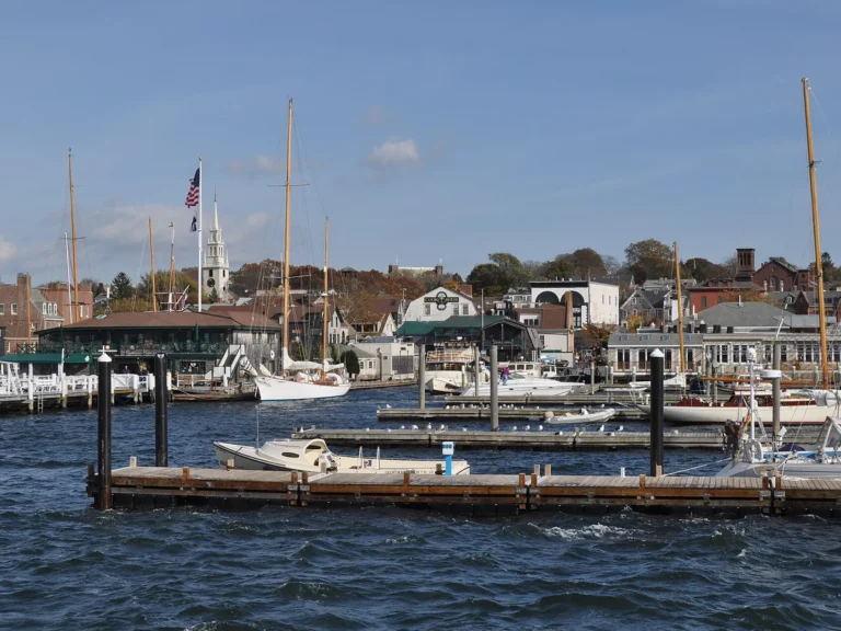 Newport Rhode Island Cruise Port: Tenders & Mansions