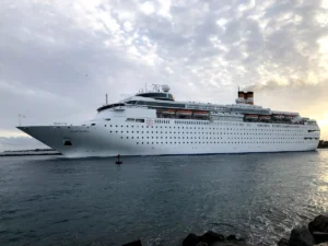 Featured image for Palm Beach Cruise Port: One Ship, One Hard Deadline
