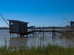 Featured image for Pauillac River Cruise Port: Médoc Pontoons, Wine Estates and Tides