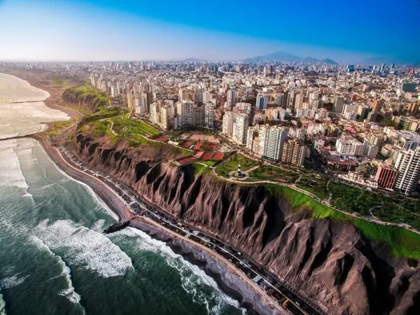 Pacific cliffs at Miraflores in Lima