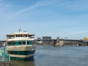 Featured image for Portland Cruise Port: Riverboats, Docks and the Gorge