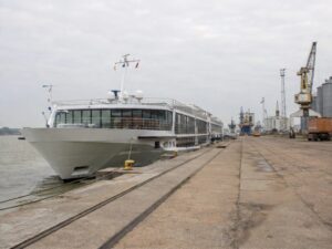 Featured image for Are River Cruise Ports Walkable? The Ones Where You Do Not Actually Walk Into Town
