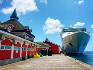 Featured image for Saint Vincent and the Grenadines Cruise Ports: Every Stop Compared