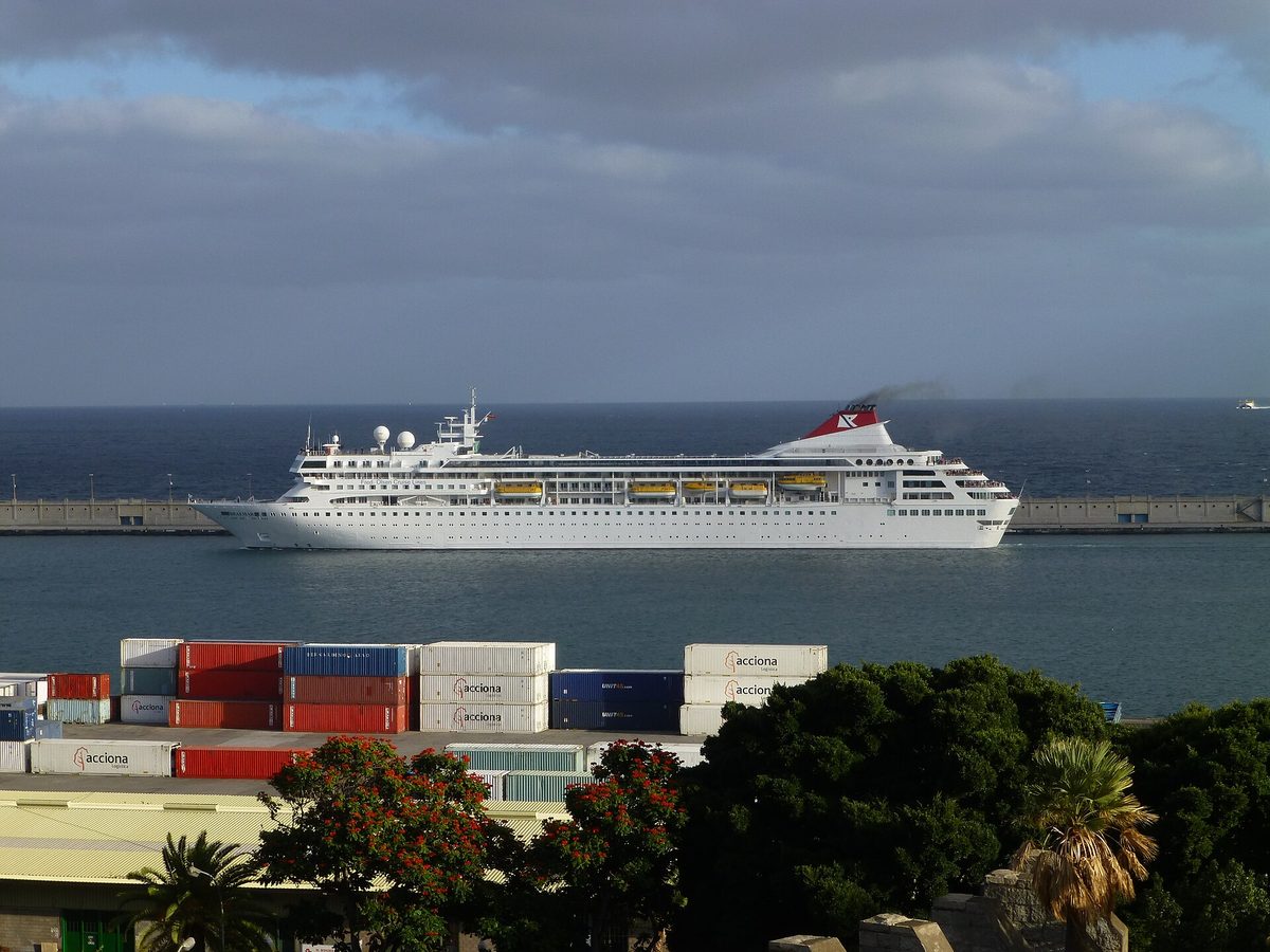 Puerto de Santa Cruz de Tenerife, España, crucero BRAEMAR