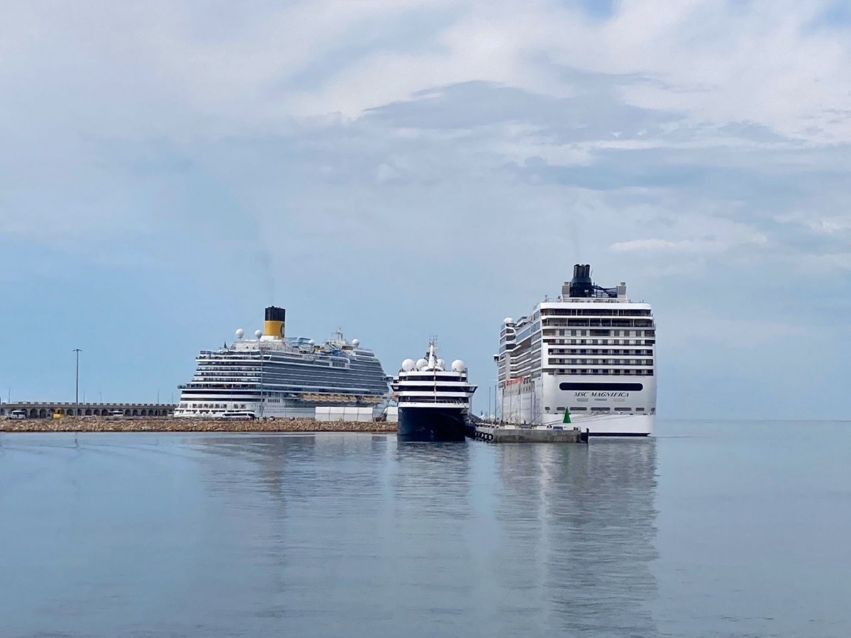 Three cruise ships berthed together at the Moll de Balears in Tarragona