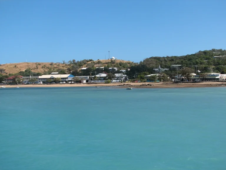 Thursday Island Cruise Port: Tender, Culture & Timing