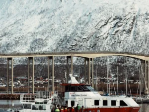Featured image for 20 Best Hotels Near Tromsø Cruise Port (2026)