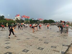 Featured image for Vientiane River Cruise Port: Pak Lay Transfer and City Guide