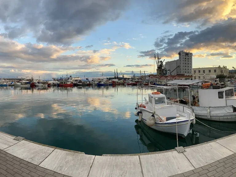 Volos Cruise Port: City, Pelion & Meteora